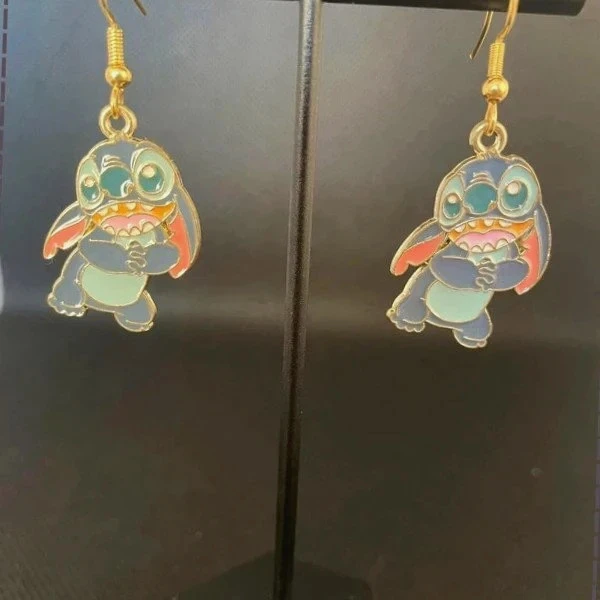 Boucles d oreilles plaque or fantaisie Stitch
